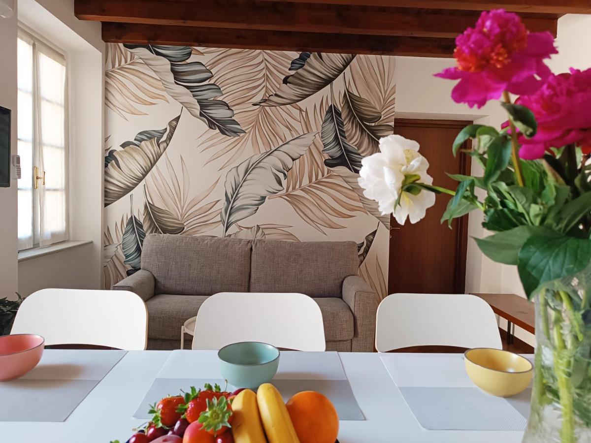 Casa Di Alice Apartment โกโม ภายนอก รูปภาพ