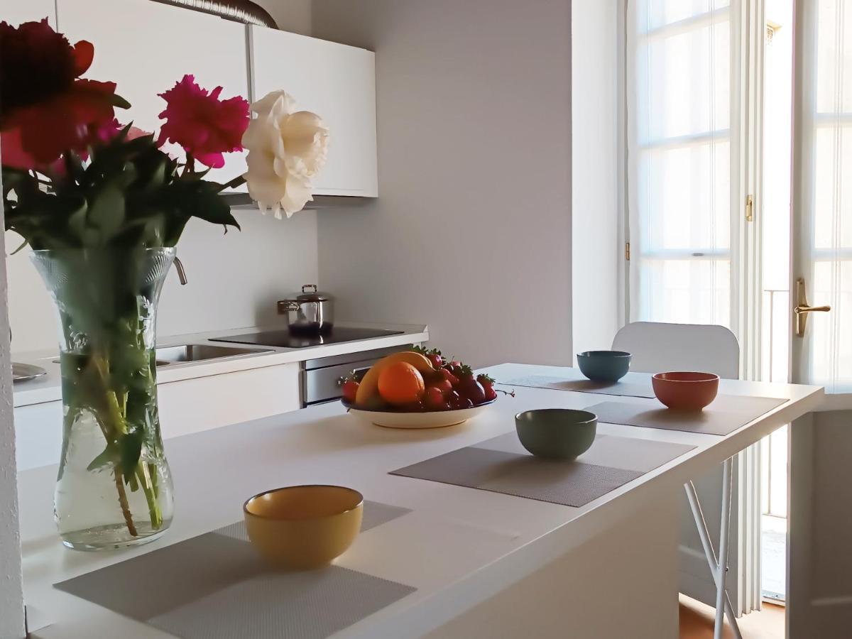 Casa Di Alice Apartment โกโม ภายนอก รูปภาพ